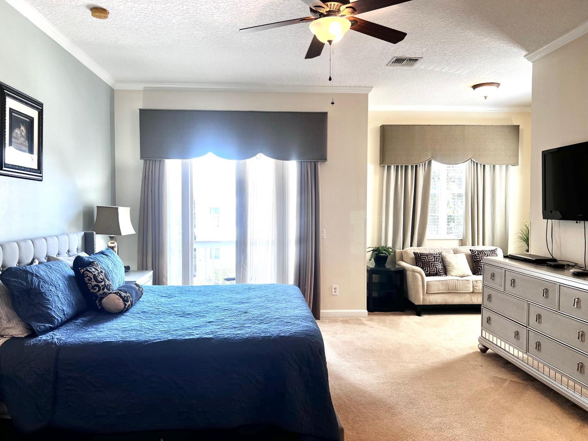 Luxury 5 Bedrooms Minutes From In The Reunion